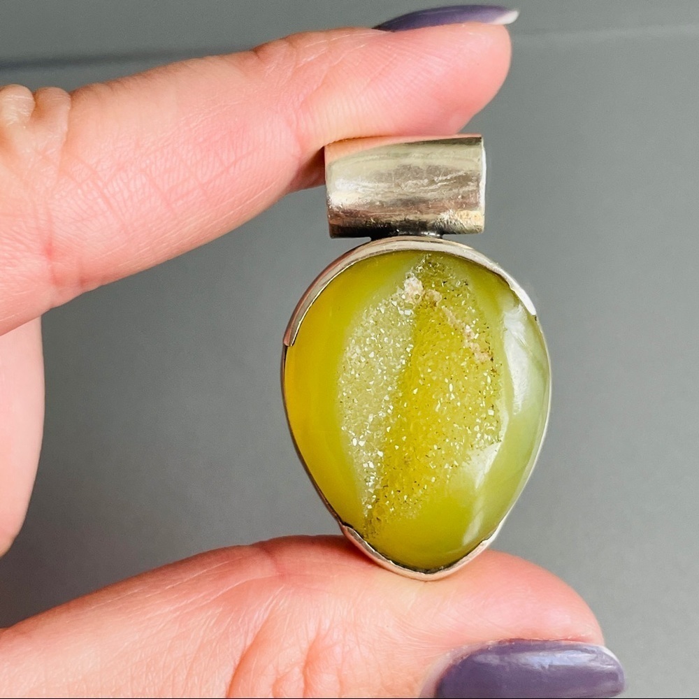 Natural Yellow Druzy Stone Sterling Silver Teardrop Pendant Vintage - Picture 1 of 6